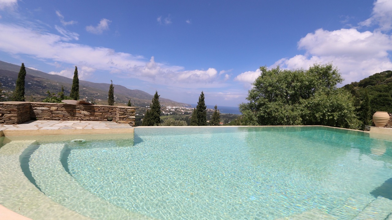 Photo of Outdoor in Andros Town