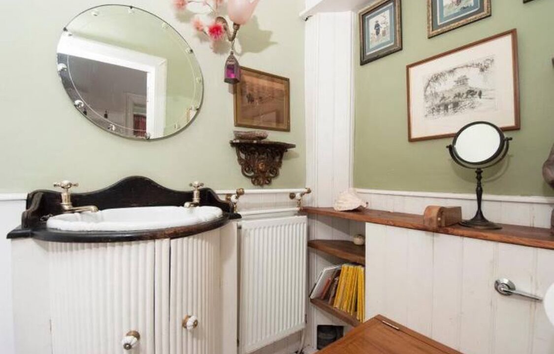 Photo of Bathroom in Edinburgh