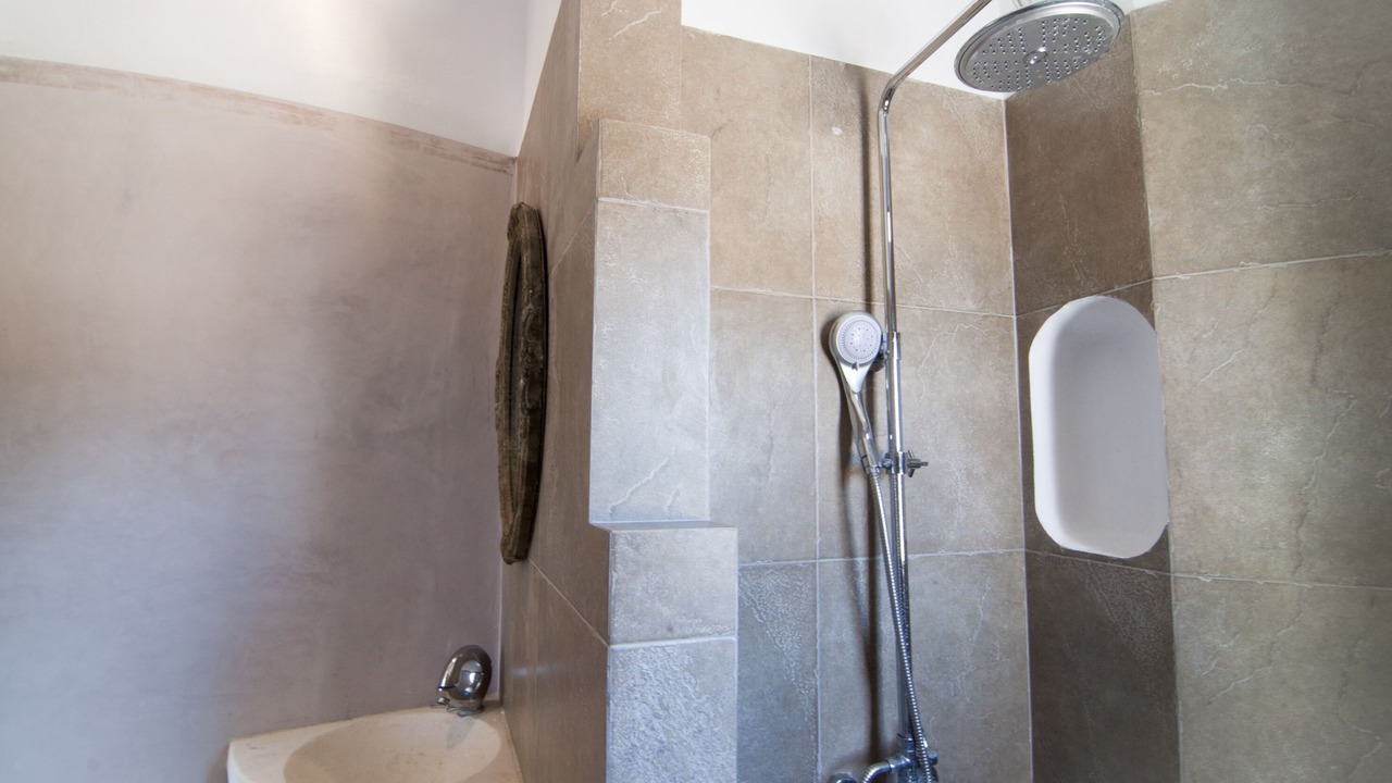 Photo of Bathroom in Folegandros