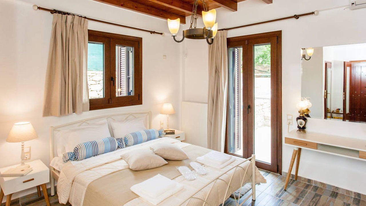 Photo of Bedroom in Pervolakia