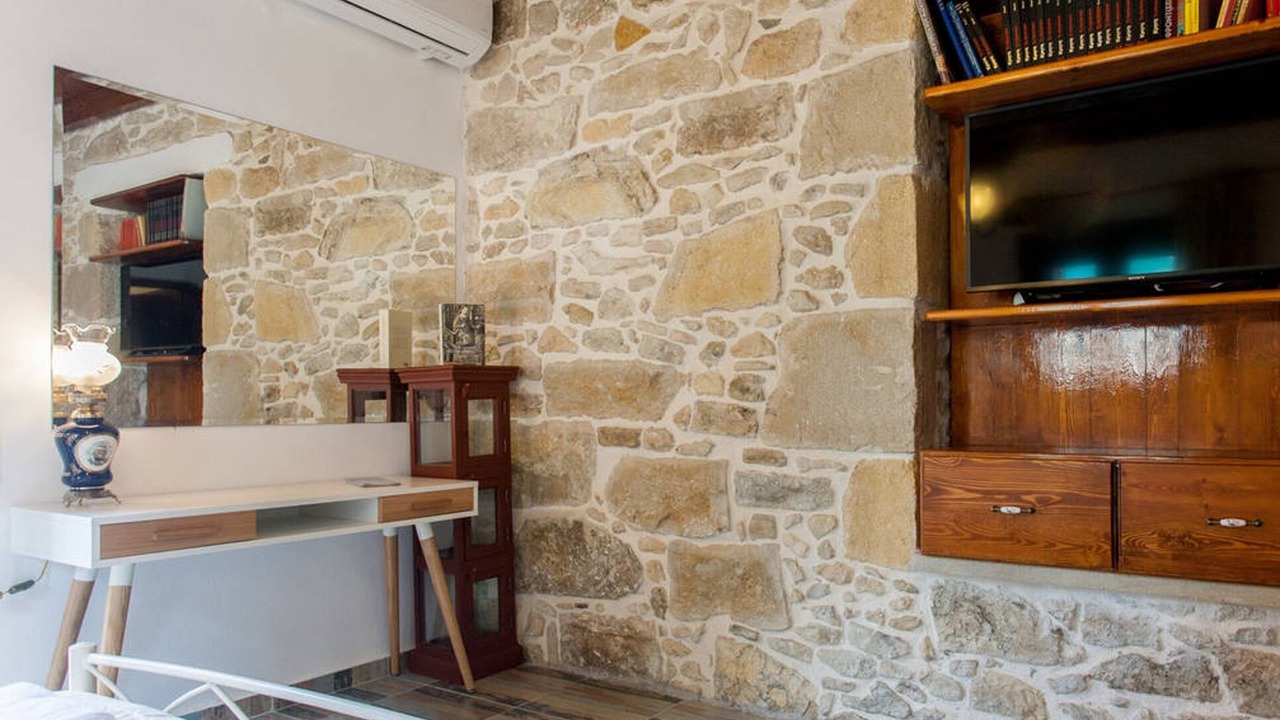 Photo of Bedroom in Pervolakia