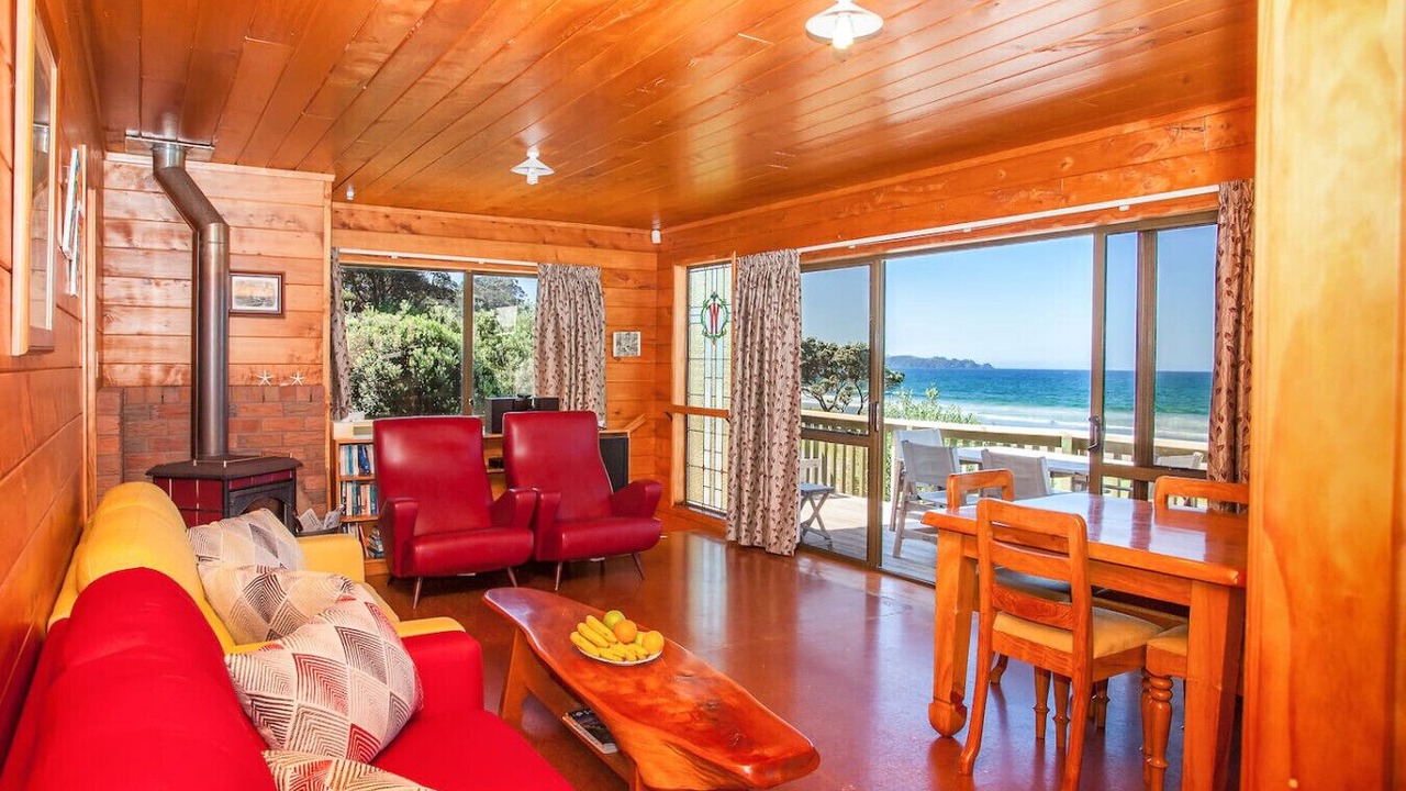 Photo of Livingroom in Matapouri