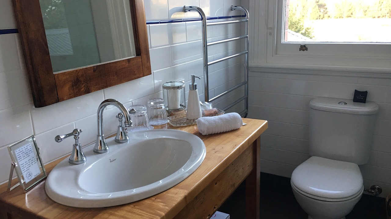 Photo of Bathroom in Cygnet