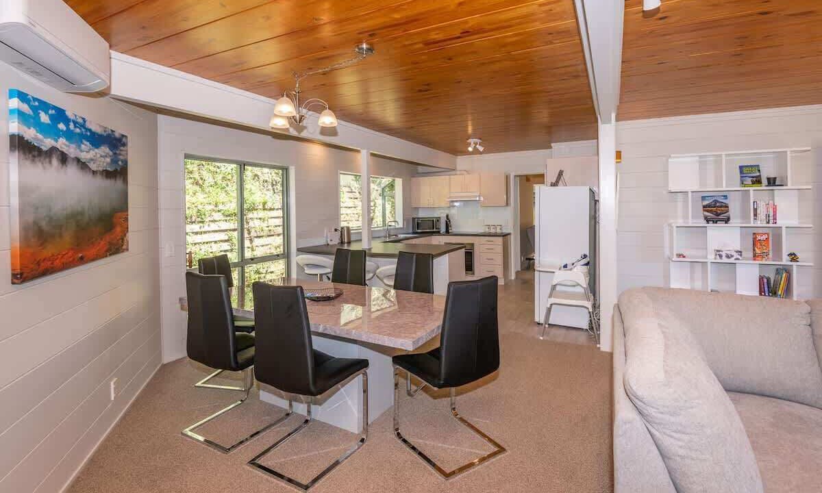 Photo of Livingroom in Kawaha Point