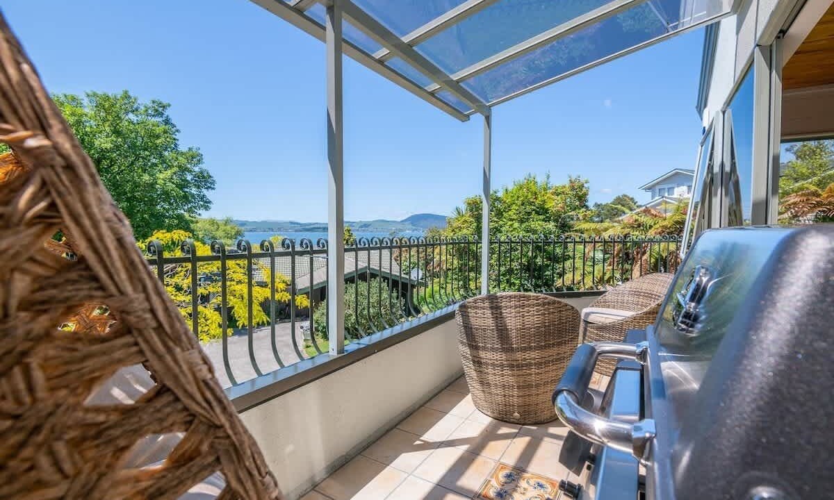 Photo of Livingroom in Kawaha Point