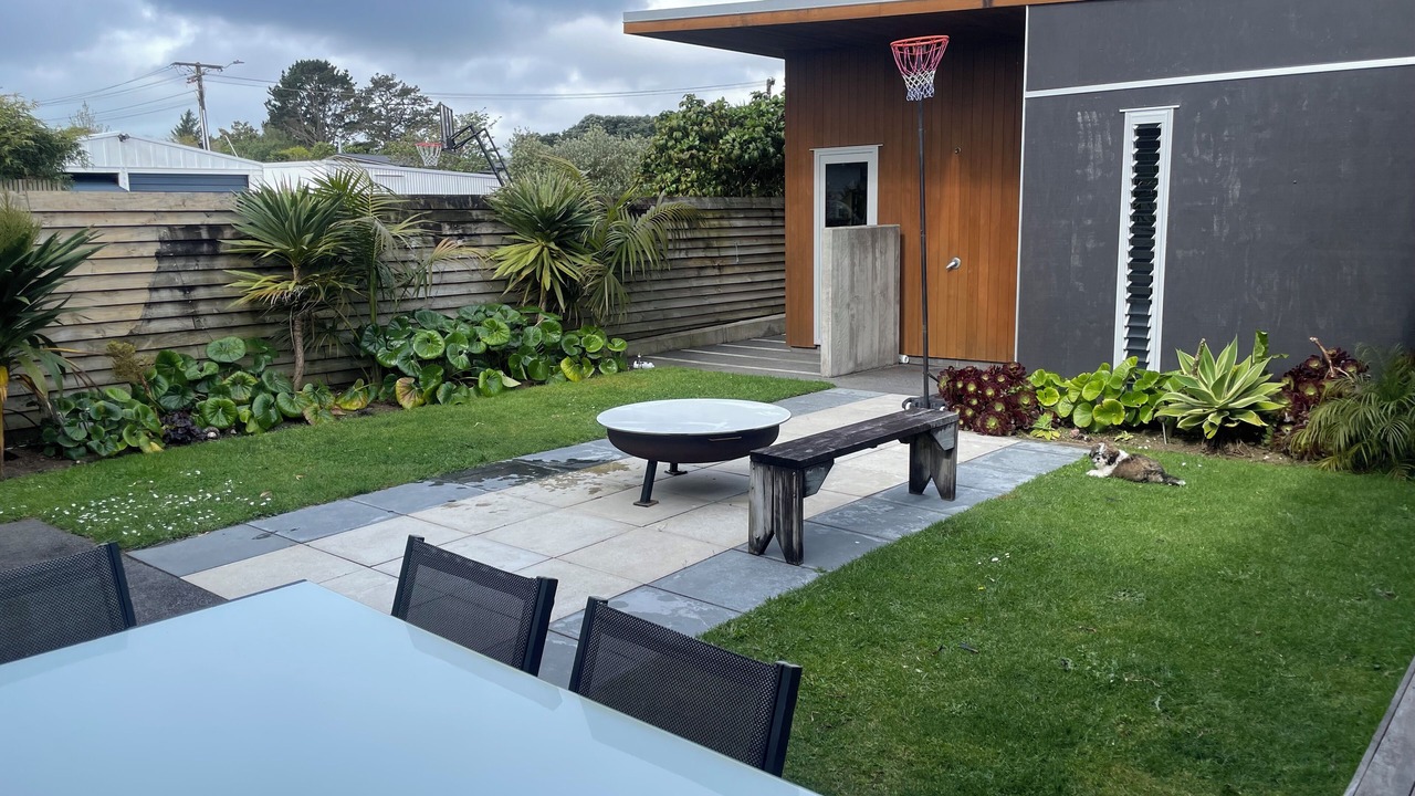 Photo of Outdoor in Oakura