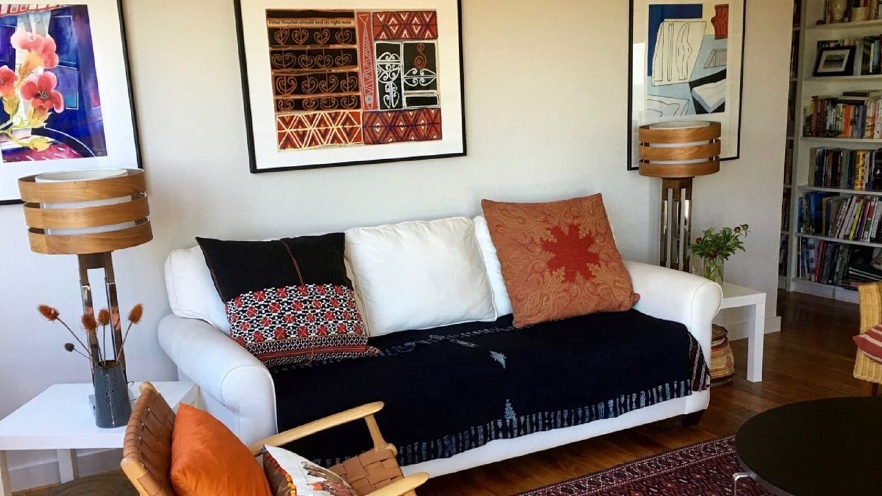 Photo of Livingroom in Stepneyville