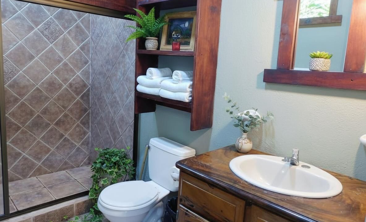 Photo of Bathroom in Monteverde