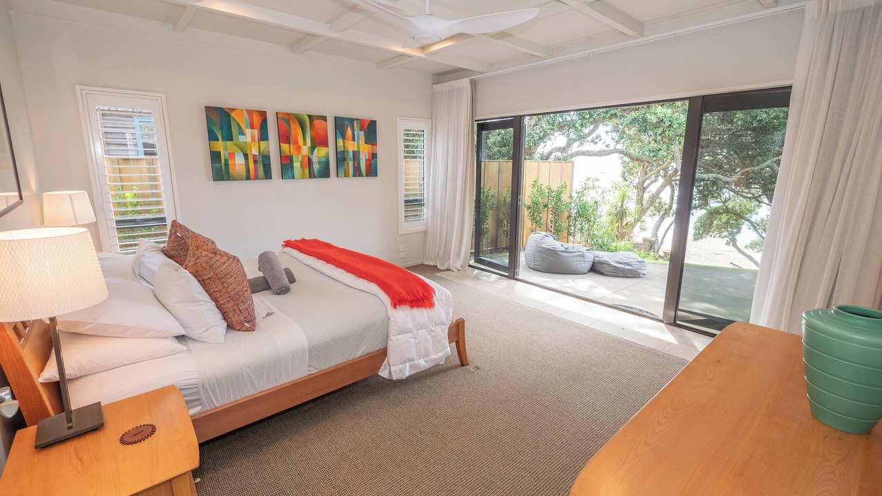 Photo of Bedroom in Coopers Beach