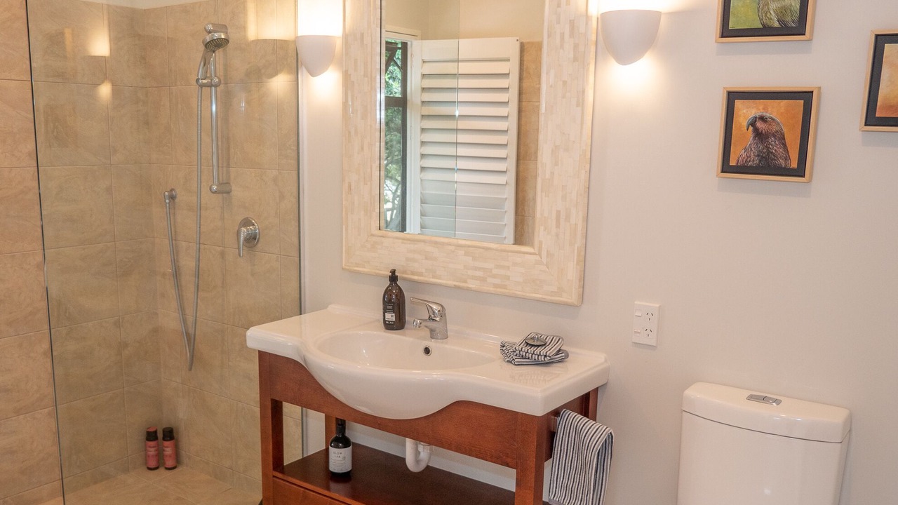 Photo of Bathroom in Coopers Beach