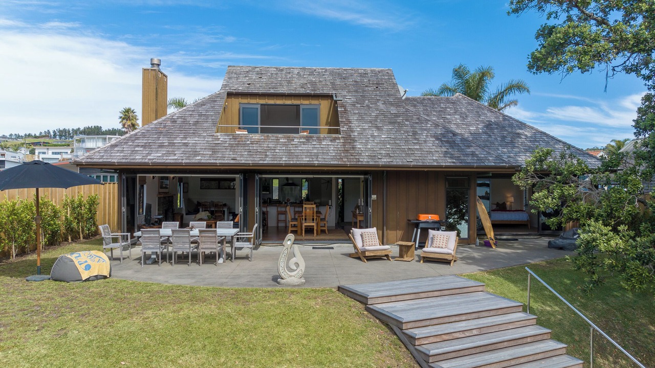 Photo of Outdoor in Coopers Beach