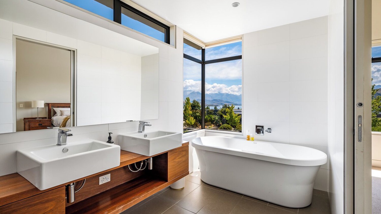 Photo of Bathroom in Wanaka