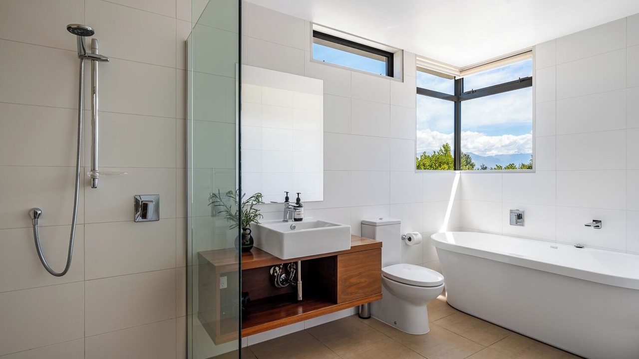 Photo of Bathroom in Wanaka