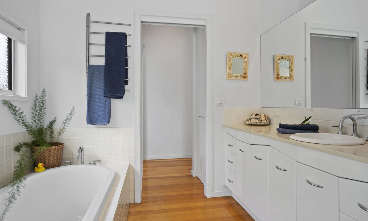 Photo of Bathroom in Primrose Sands