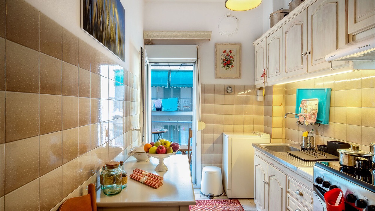 Photo of Kitchen in Thessaloniki City Centre