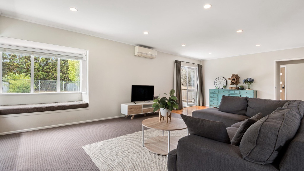 Photo of Livingroom in Papakura