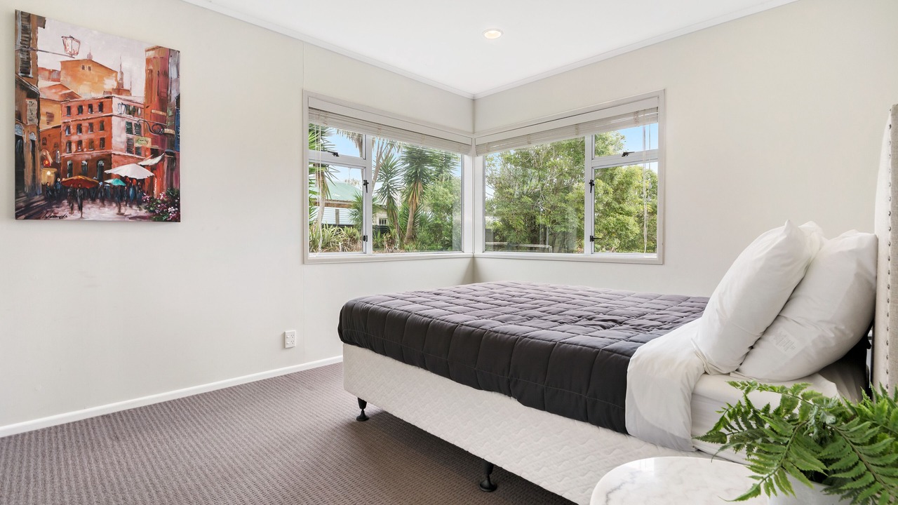 Photo of Bedroom in Papakura