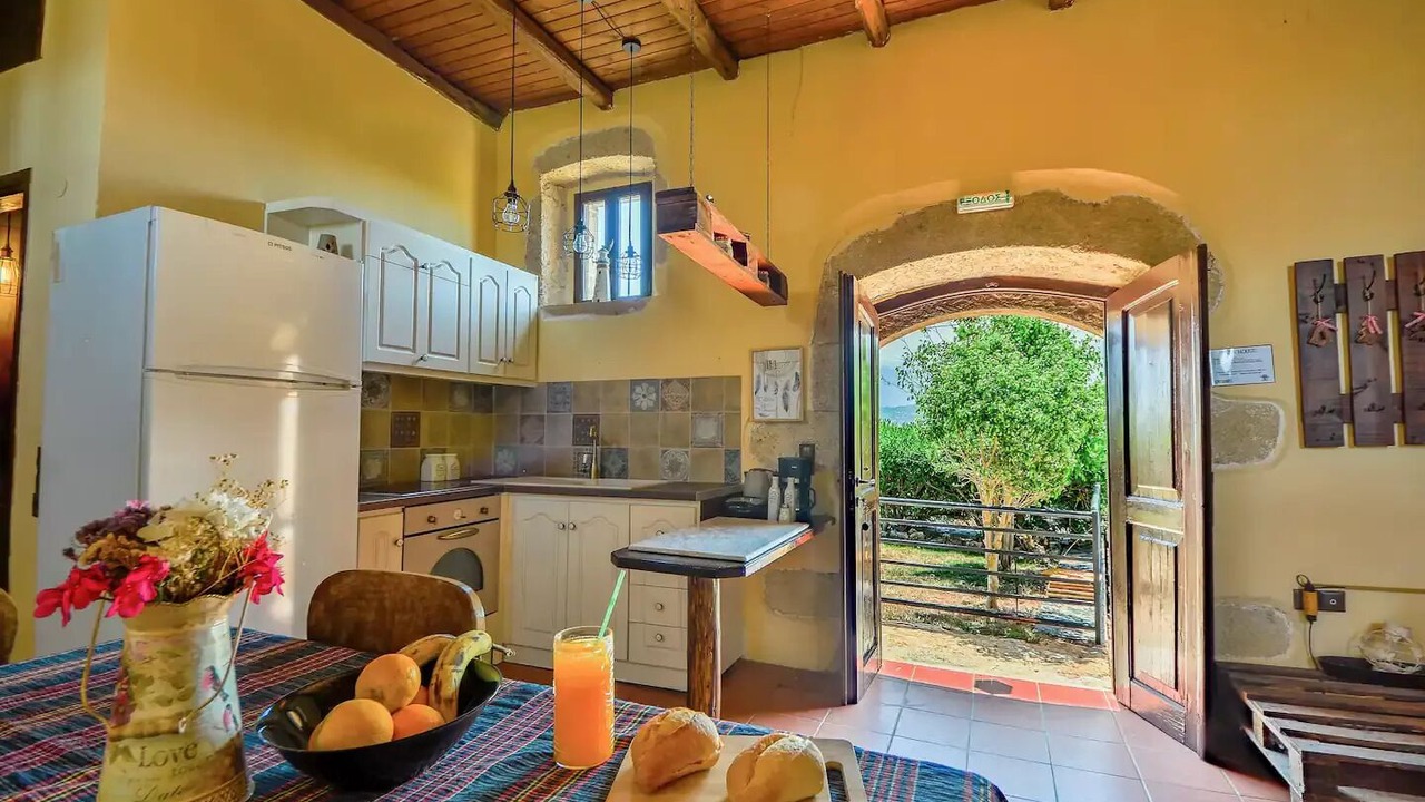 Photo of Kitchen in Megala Chorafia