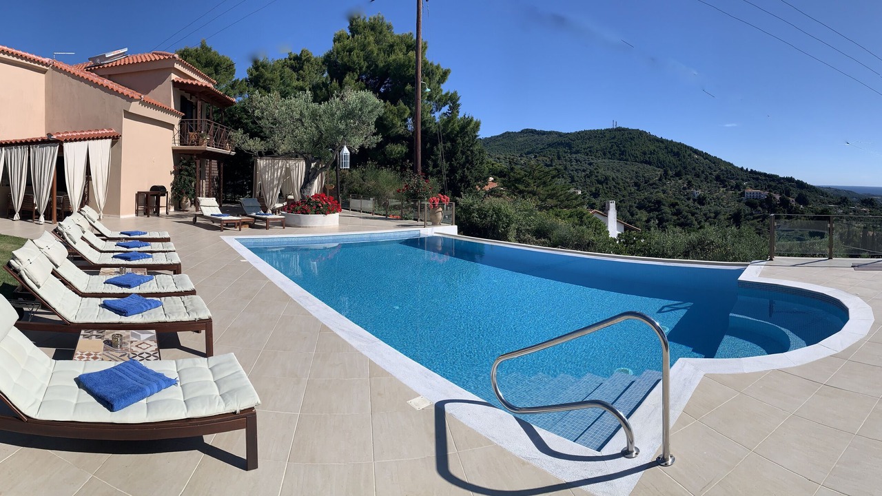 Photo of Outdoor in Katsarou
