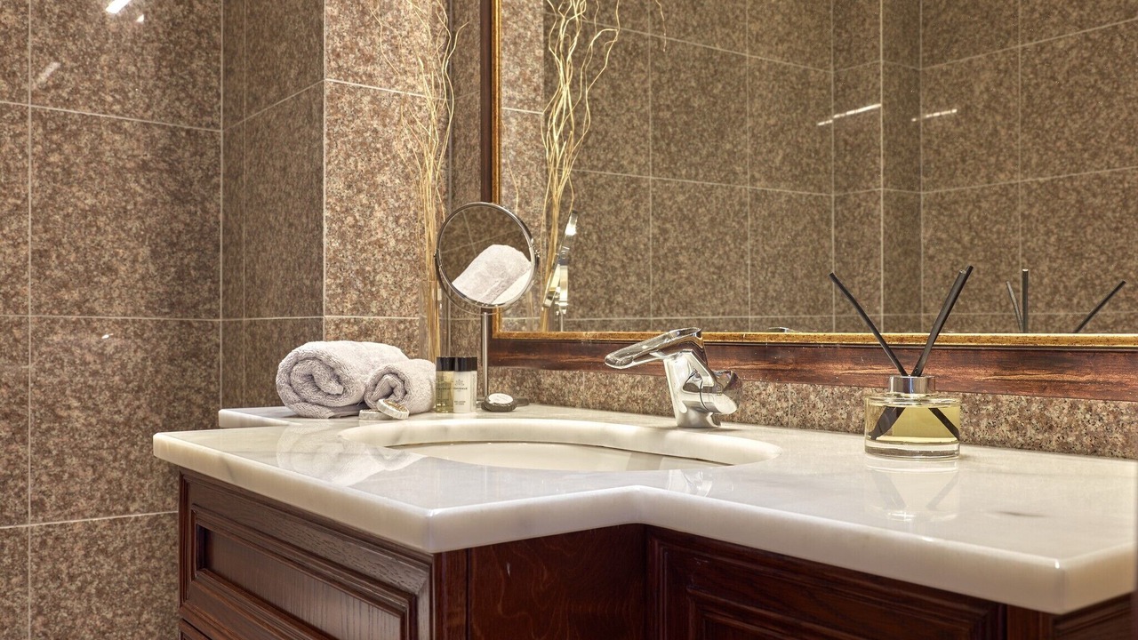 Photo of Bathroom in Akrotiri