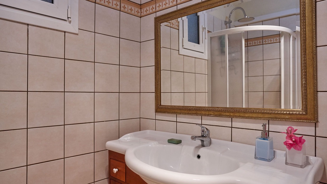 Photo of Bathroom in Eleios-Pronnoi