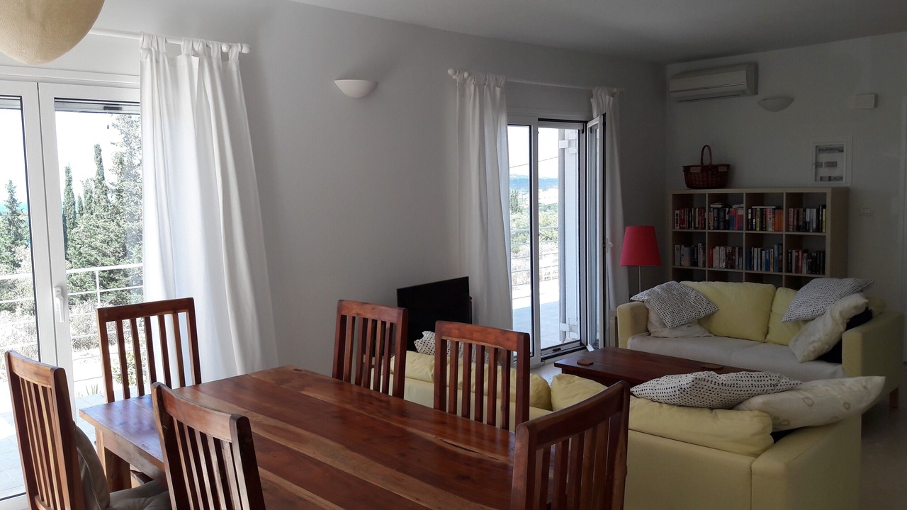 Photo of Livingroom in Lourdata