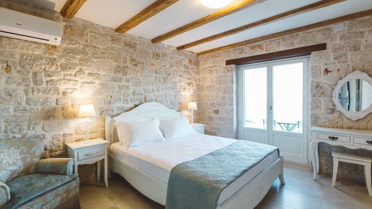 Photo of Bedroom in Skinaria