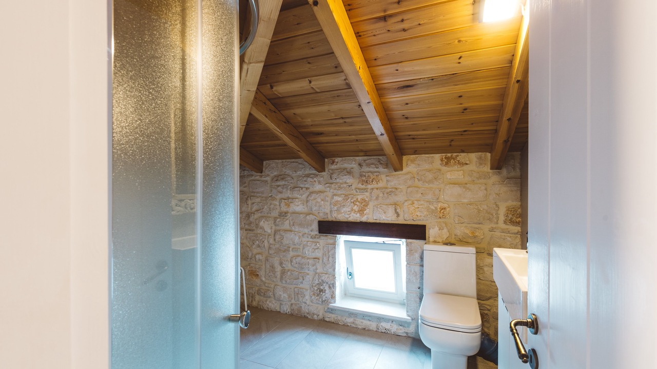 Photo of Bathroom in Skinaria