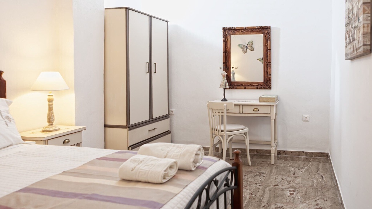 Photo of Bedroom in Panormos