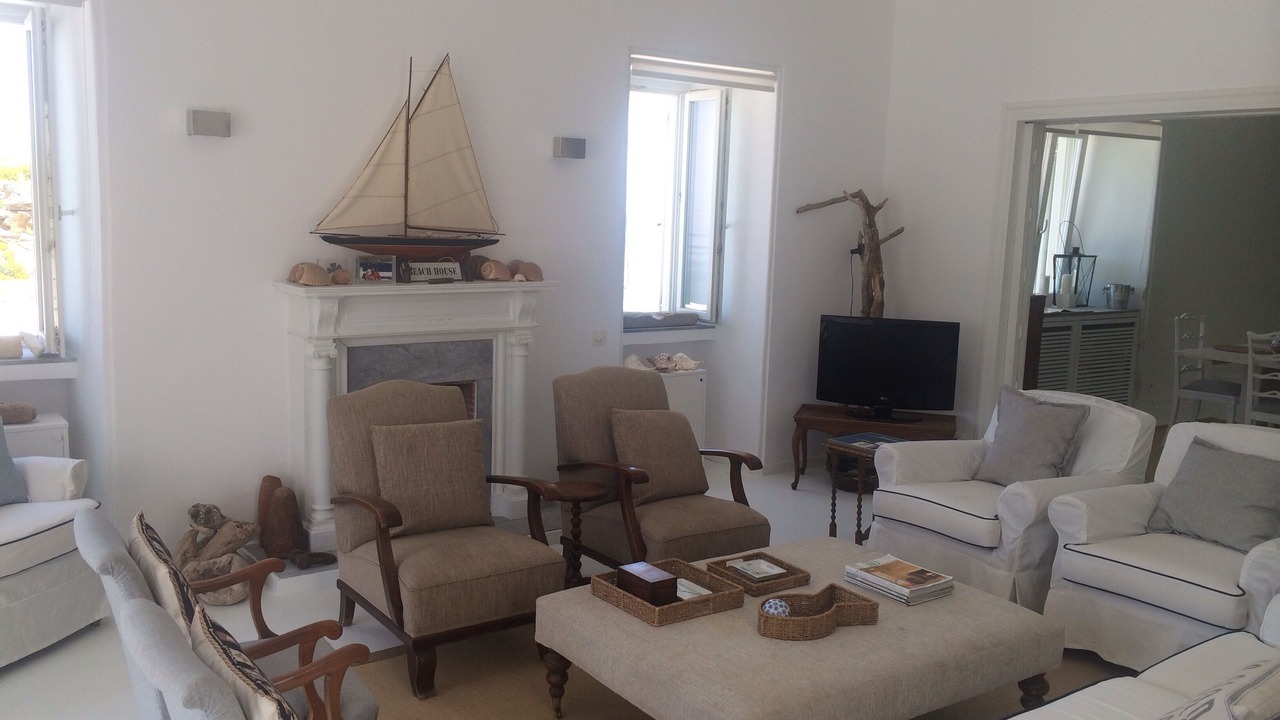 Photo of Livingroom in Andros Town
