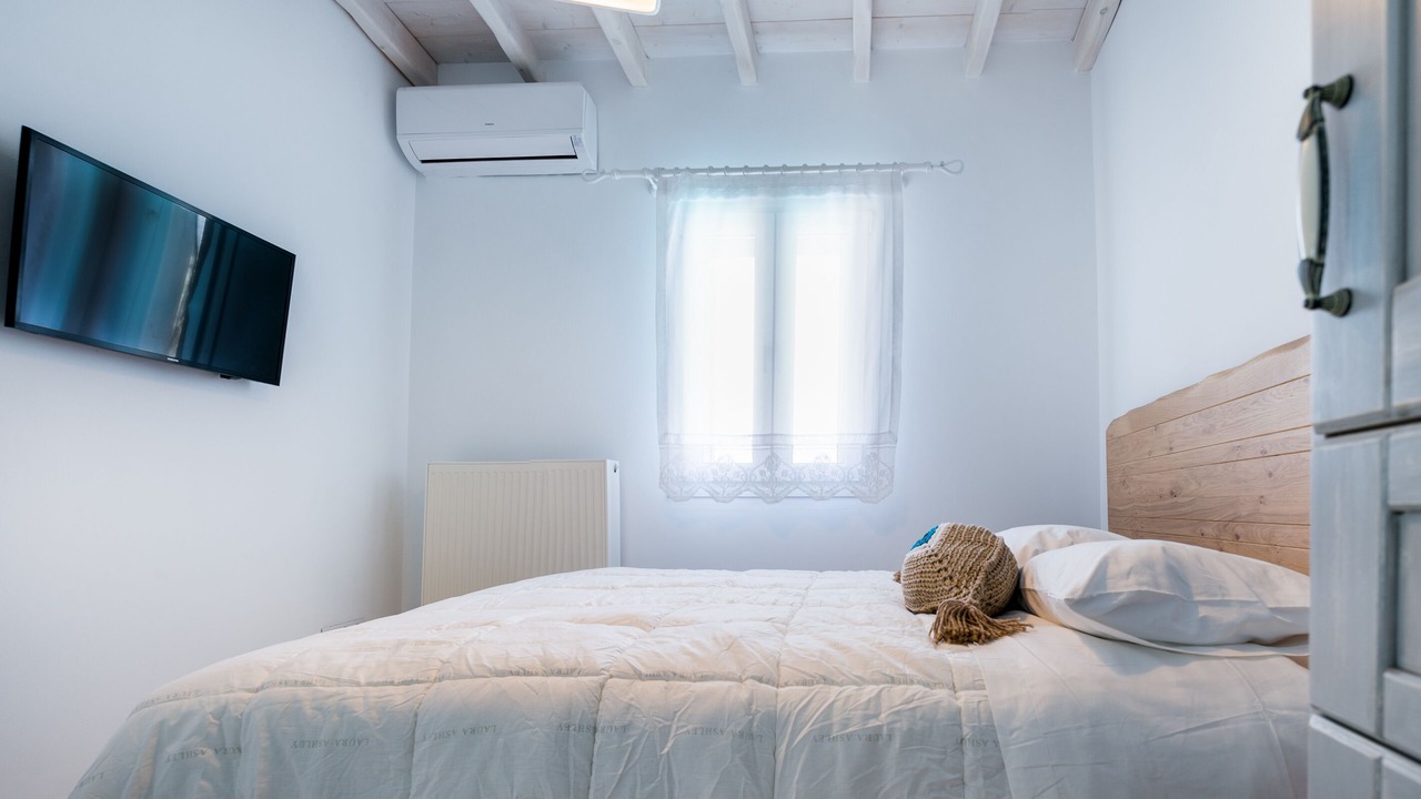 Photo of Bedroom in Panormos