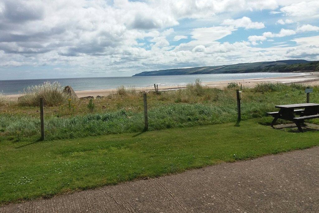 Photo of Others in Dunbar