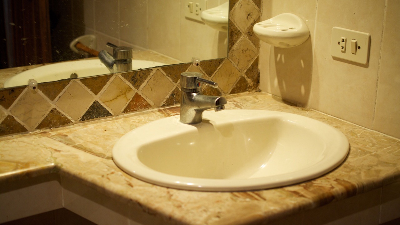 Photo of Bathroom in Roble
