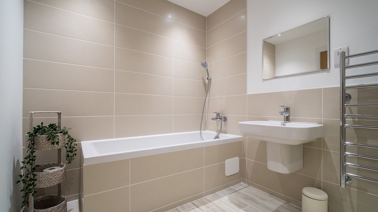 Photo of Bathroom in Kenmore