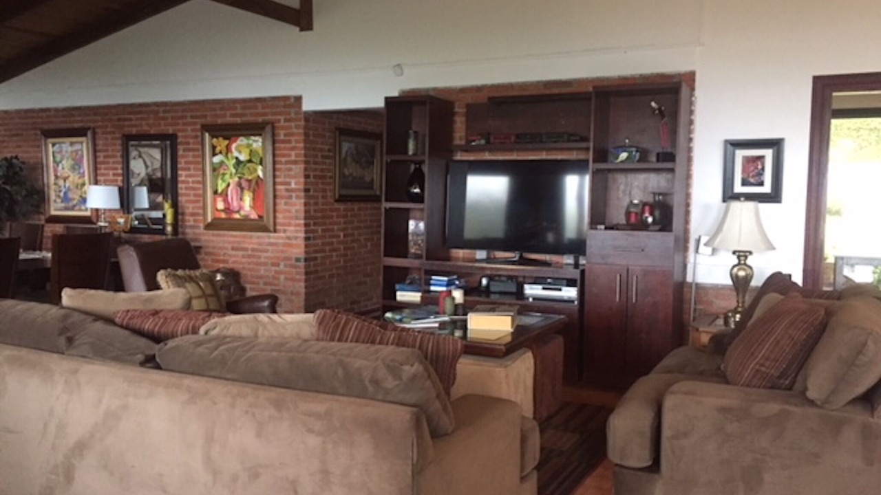 Photo of Livingroom in Roble