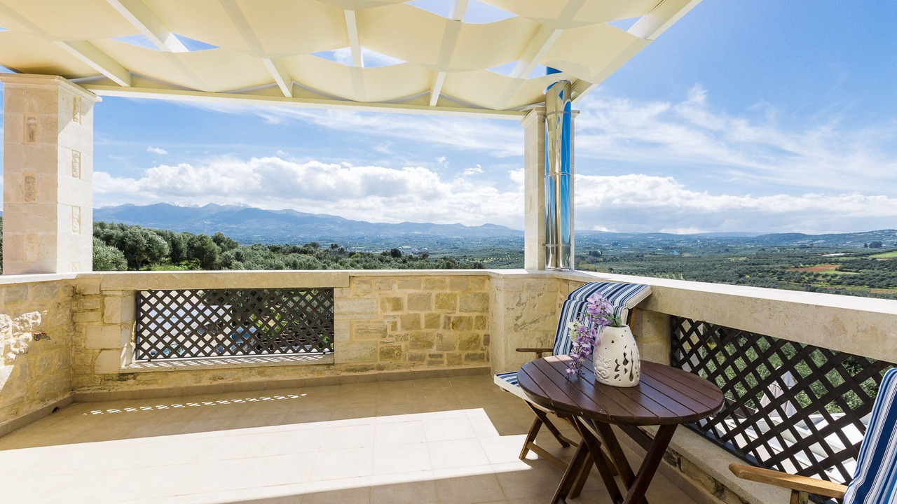 Photo of Patio Balcony in Roumeli