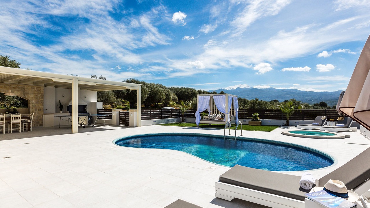 Photo of Outdoor in Roumeli