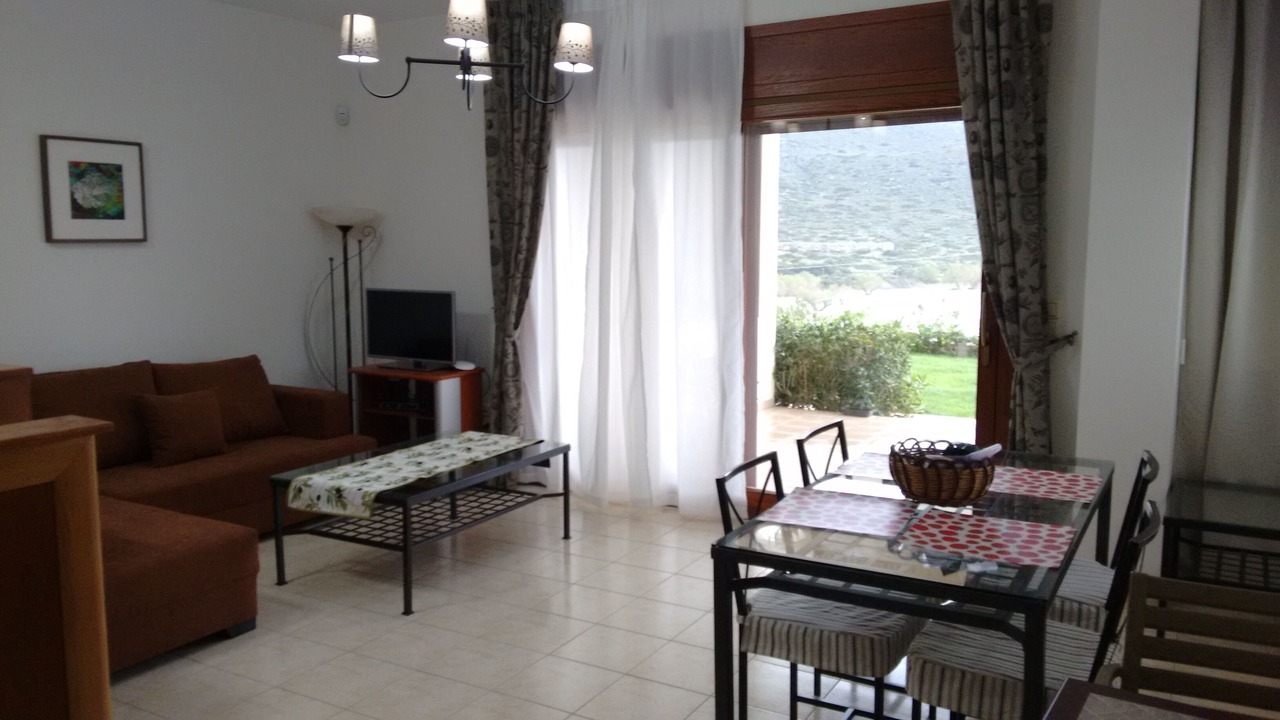 Photo of Livingroom in Pefki