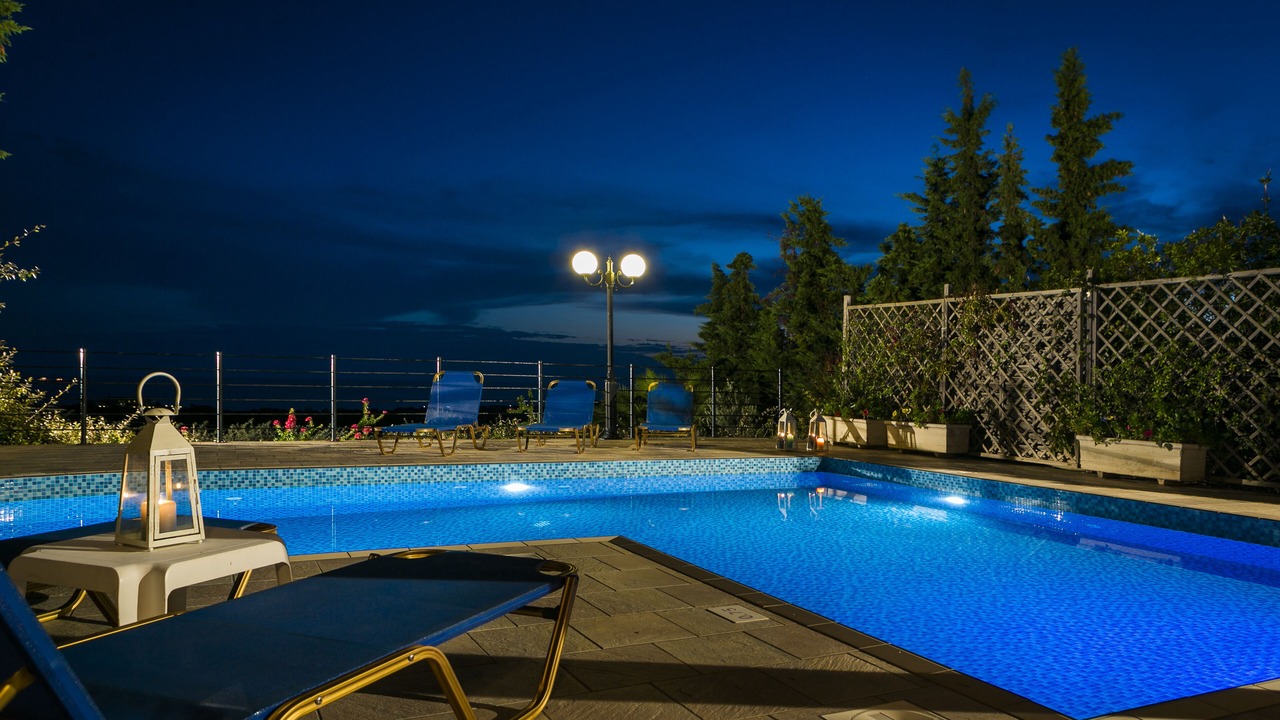 Photo of Outdoor in Karavados