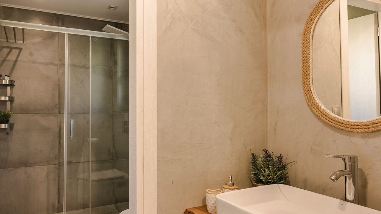 Photo of Bathroom in Lourdata