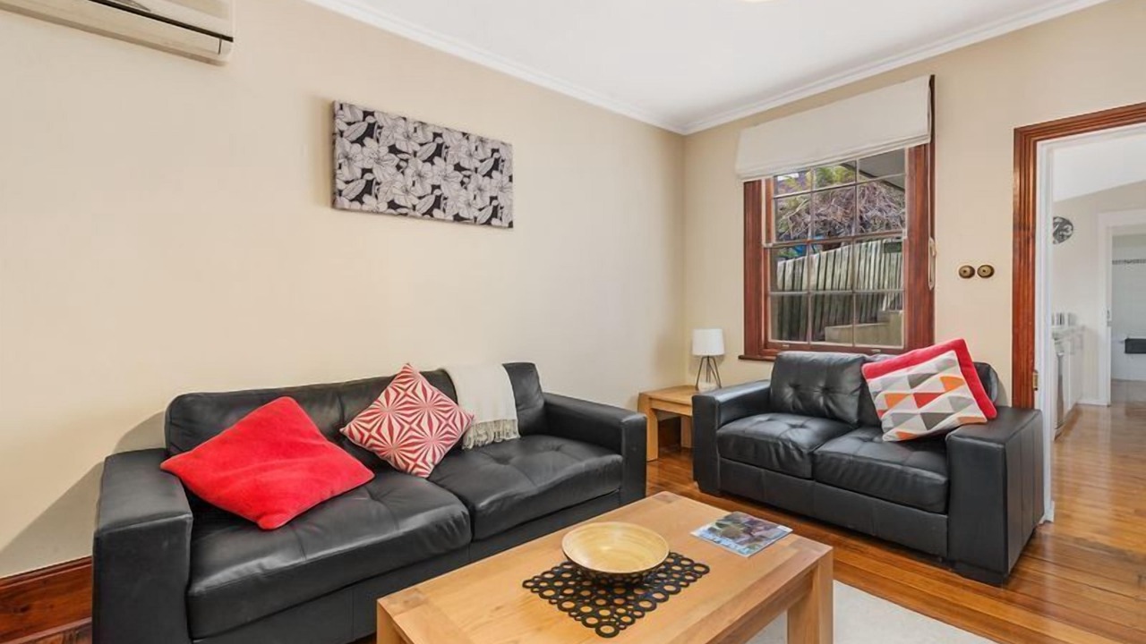 Photo of Livingroom in Hobart Central Business District