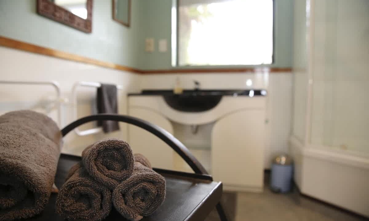 Photo of Bathroom in Kawaha Point