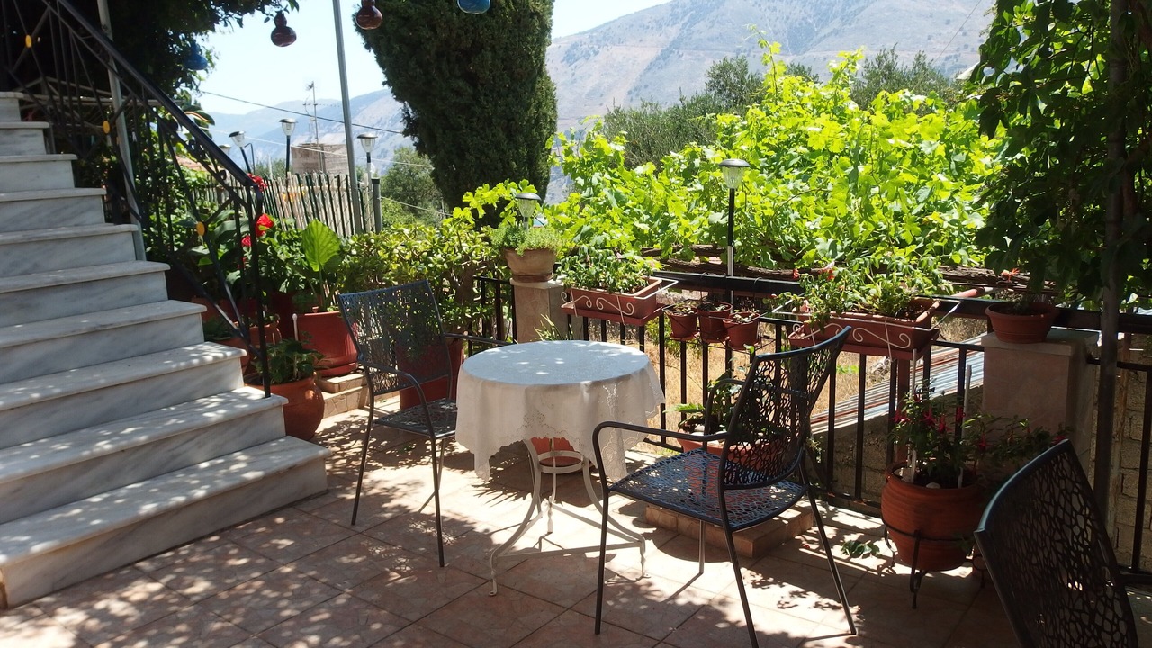 Photo of Outdoor in Zola