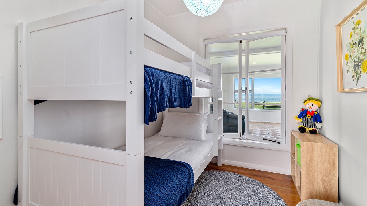 Photo of Bedroom in Hannahs Bay