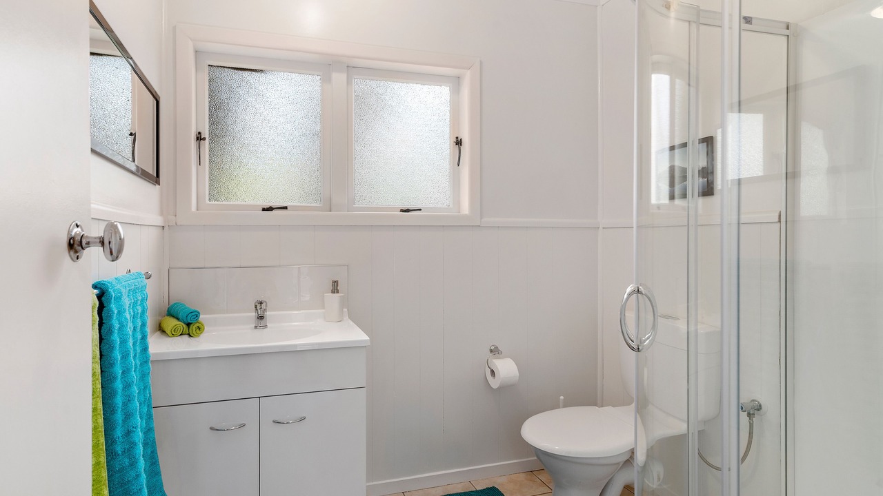 Photo of Bathroom in Hannahs Bay