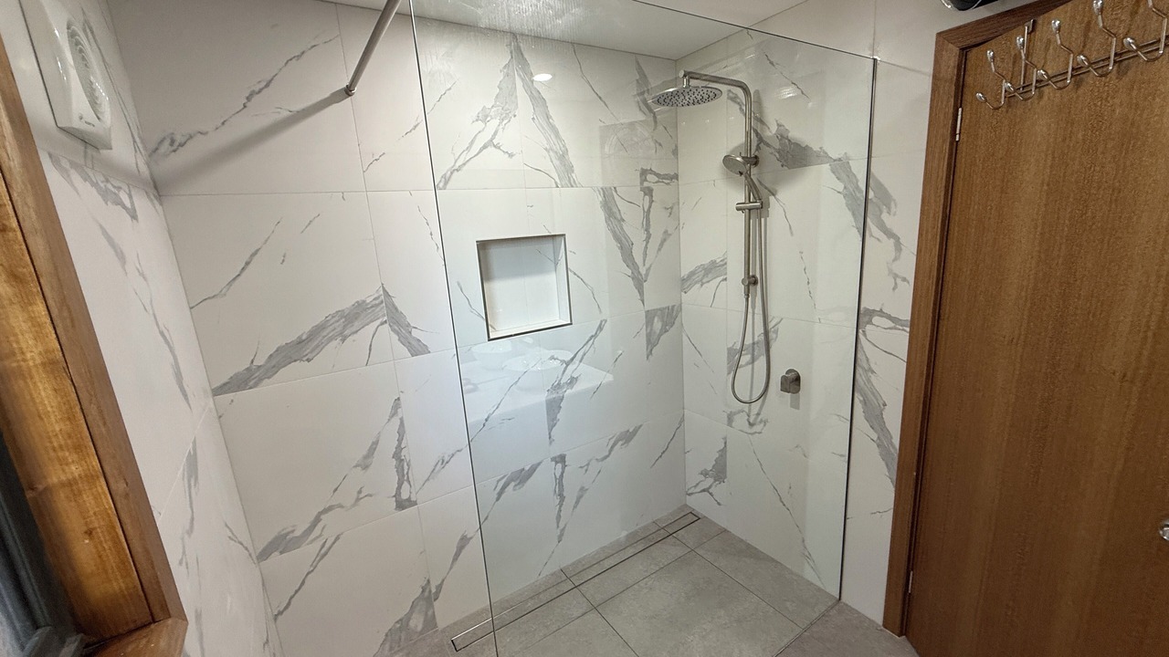 Photo of Bathroom in Miena