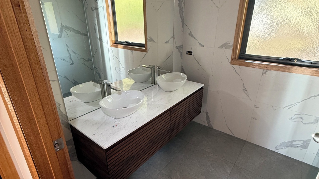 Photo of Bathroom in Miena