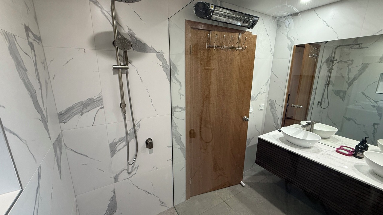 Photo of Bathroom in Miena