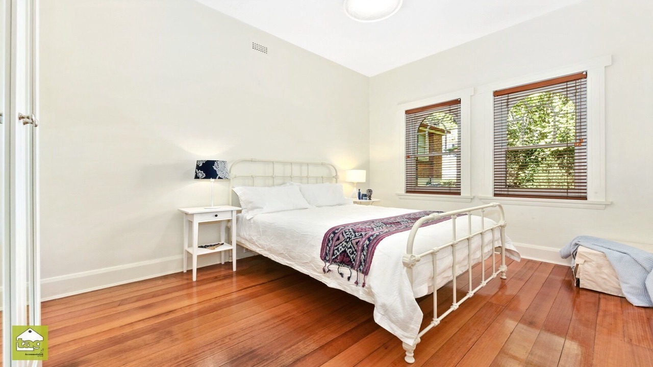 Photo of Bedroom in West Launceston