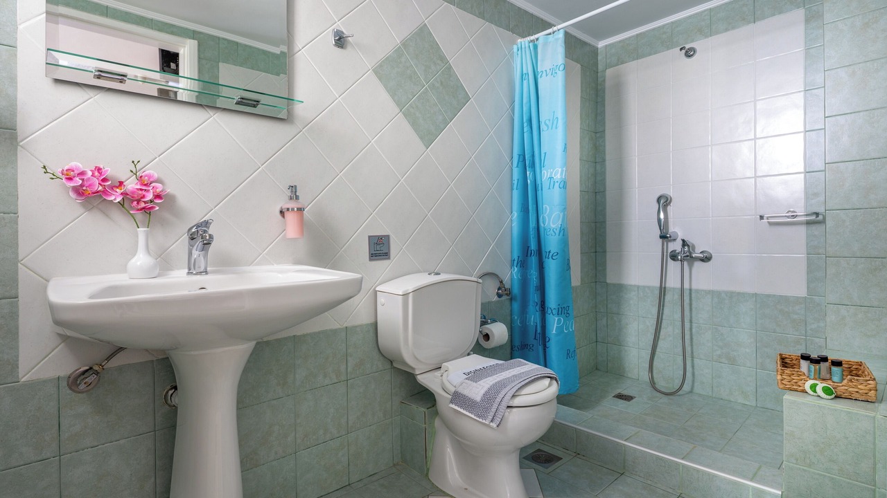 Photo of Bathroom in Almyrida